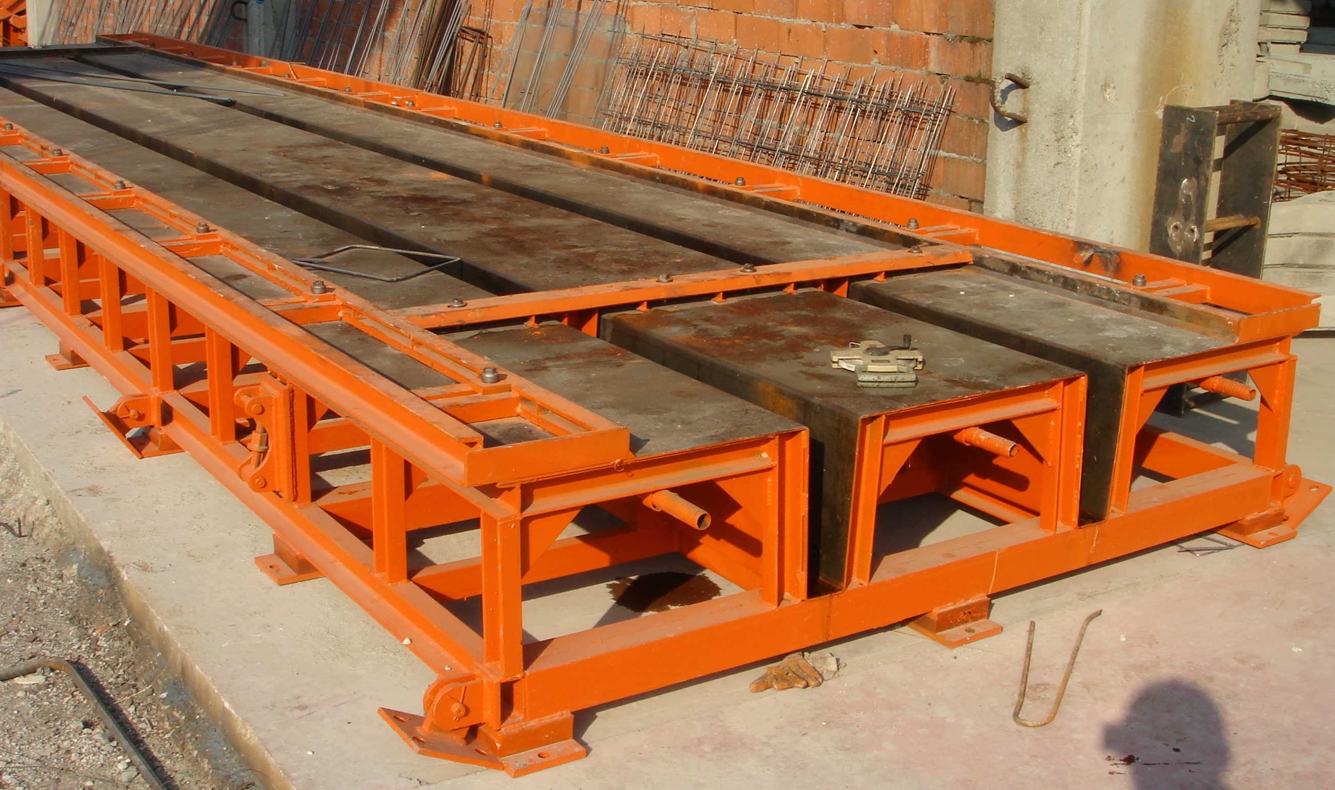 Pi Döşeme Kalıbı